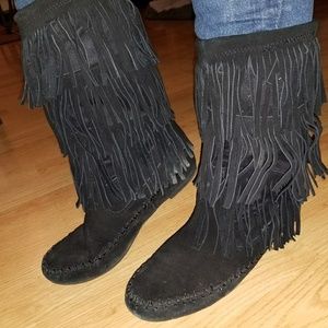 Fringed Moc boots